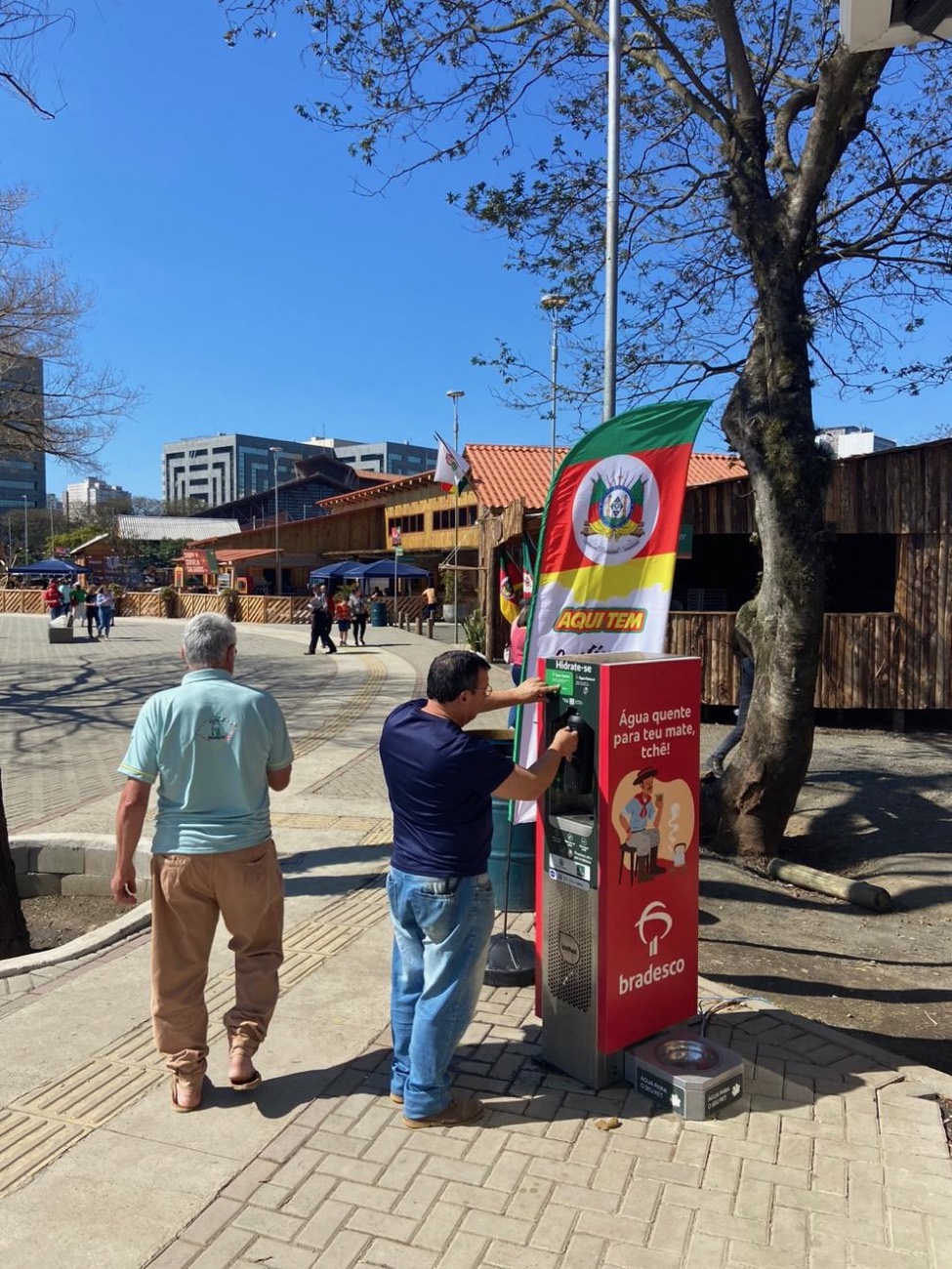 Como a prefeitura pode instalar um totem de hidratação na cidade
